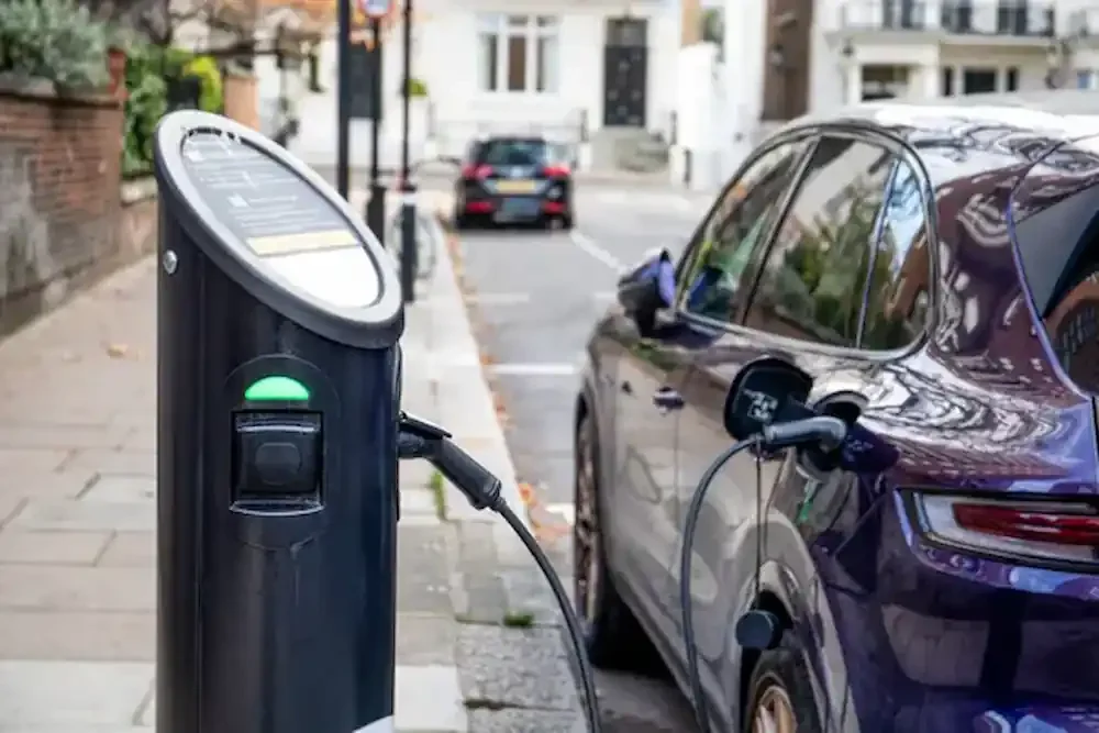 7 BENEFICIOS DE LOS AUTOS ELÉCTRICOS PARA EL MEDIO AMBIENTE