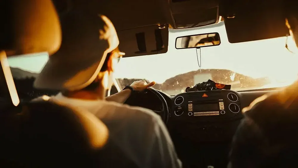 ¿Cómo preparar tu coche para el verano? Consejos de mantenimiento preventivo