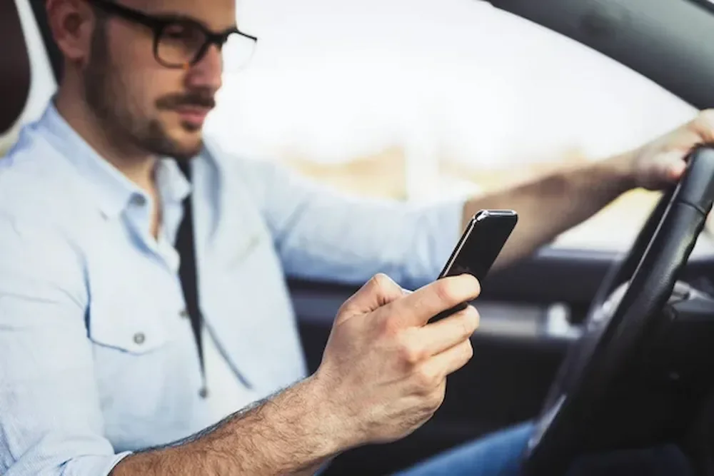 NORMAS DE TRÁNSITO QUE TODO CONDUCTOR EN CHILE DEBERÍA RECORDAR