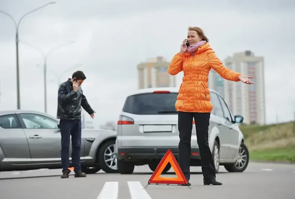 Triángulos de seguridad: tu aliado en emergencias viales